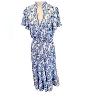 Max Studio Blue and White Patterned Tiered Maxi Dress. Flutter sleeves
